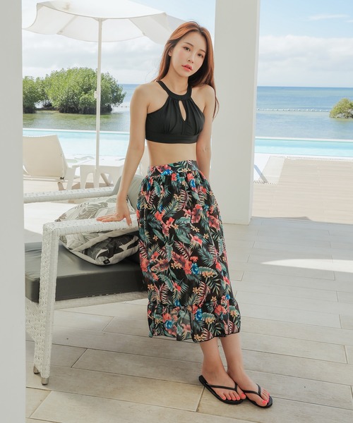 ハイビスカス柄セパレート水着（スカート付き） Amazon.co.jp: [BEACHMEMORY] ハイビスカス柄 セパレート水着 2