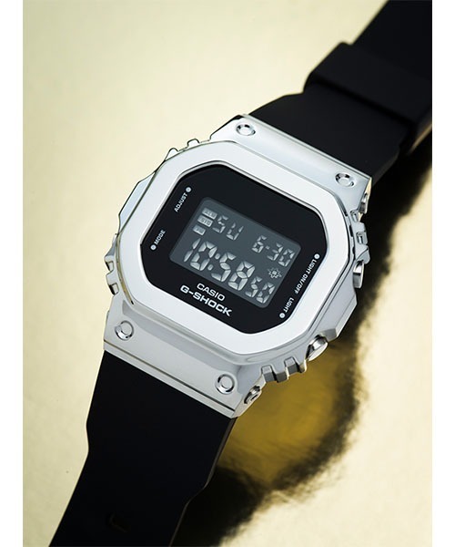 最安値 ミッドサイズモデル メンズ腕時計 Gm S5600 1jf Gショック Zozotown 腕時計 通販 Zozotown 人気の新品送無