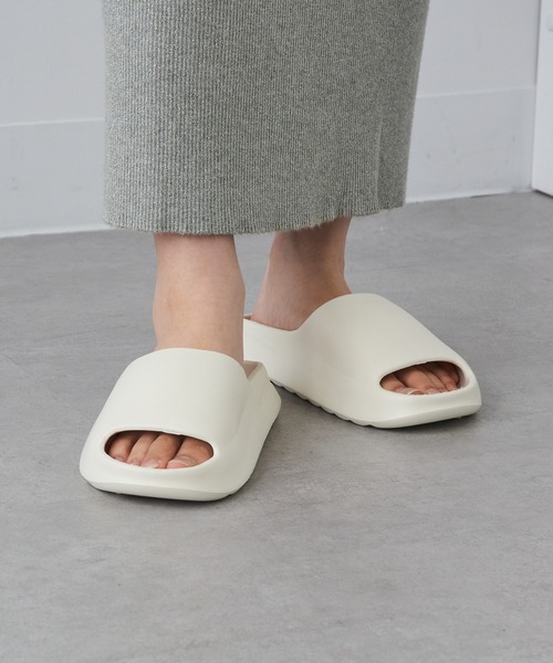 送料込/関税込■Coperni■プラットフォームトングサンダル Coperni コペルニ トング サンダル BRANDED WEDGE SANDAL