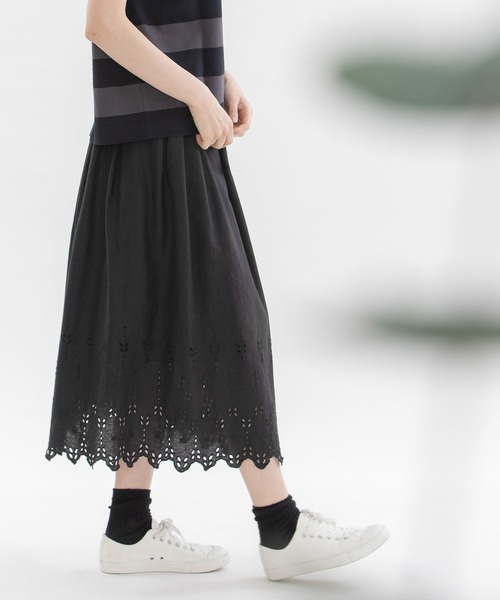 nop de nod コットンツイルユーカリ総刺繍スカート nop de nod スカート ユーカリ刺繍タックキュロットスカート