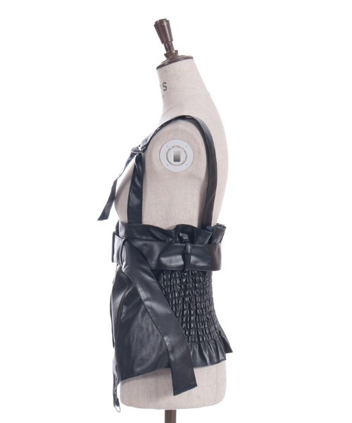 axes femme（アクシーズ ファム） ベスト ジレ 合皮素材ビスチェ