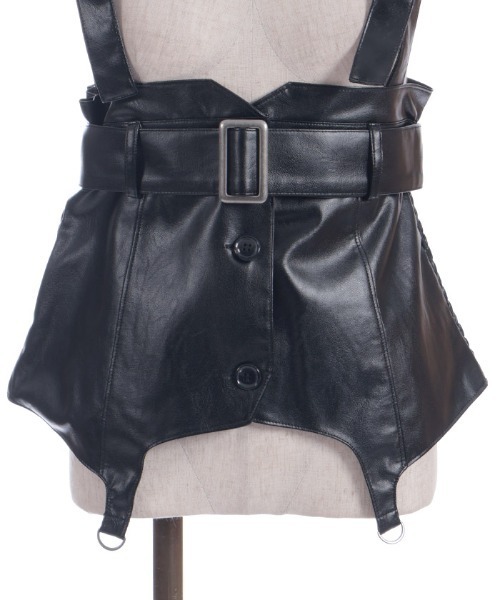 axes femme（アクシーズ ファム） ベスト ジレ 合皮素材ビスチェ