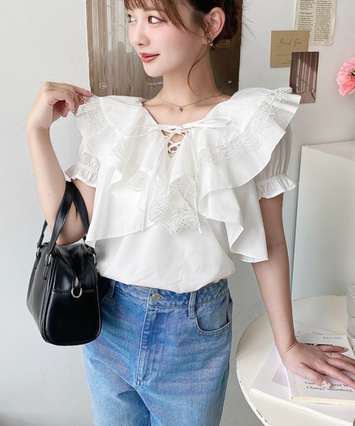 moment+ ブラウス シャツ ビッグカラーカスケードフリルレースアップ