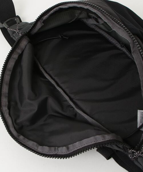 THE NORTH FACE ブラック ウエストバッグとニット帽セット THE NORTH FACE 「THE FACE」 ウエストバッグ F ブラック メンズ