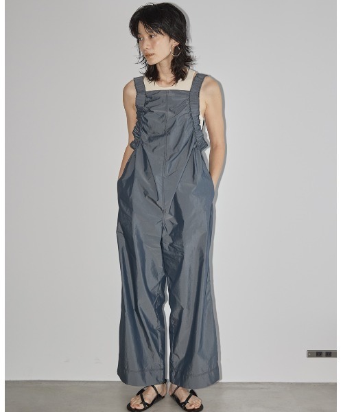 【TODAYFUL】サロペット TODAYFUL（トゥデイフル）の「フロントジップサロペット