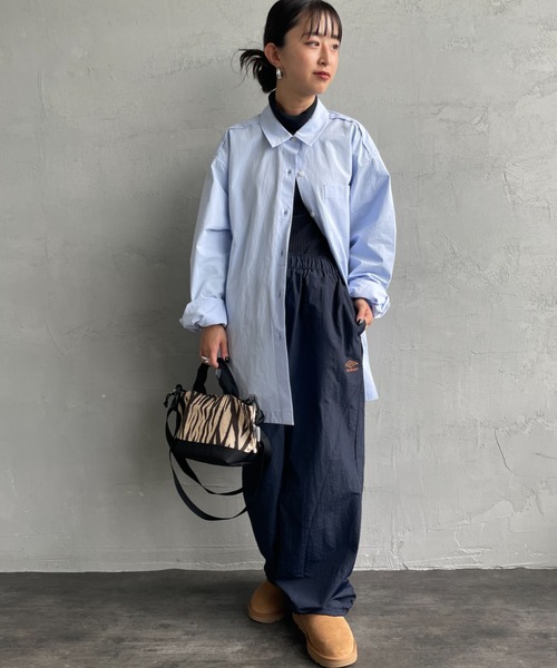 umbro（アンブロ） パンツ 別注 ナイロントラックパンツ レディース