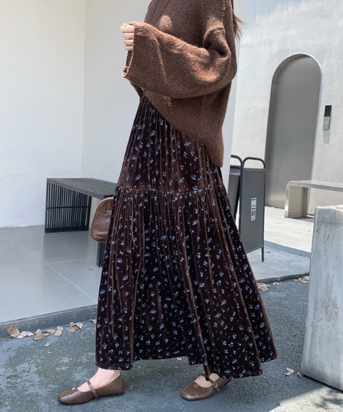 ABITOKYO（アビトーキョー） スカート 小花柄ベロアティアードスカート