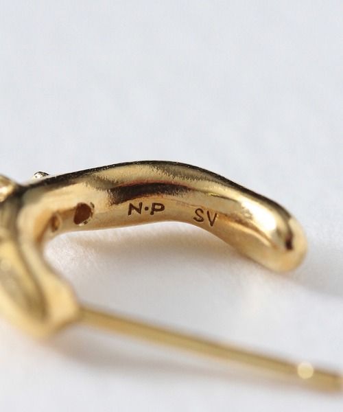 「NOIR DE POUPEE」 ピアス（両耳用） FREE ゴールド レディース_画像2