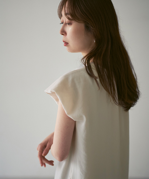 ワンピース 「洗える」ELENI/エルニ ビローギャザーワンピースの画像