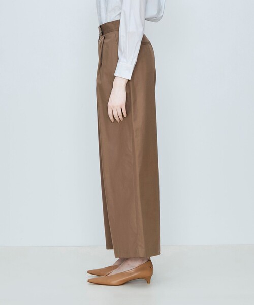 ワイドパンツ パンツ コットンギャバジン タックワイドパンツ レディースの画像