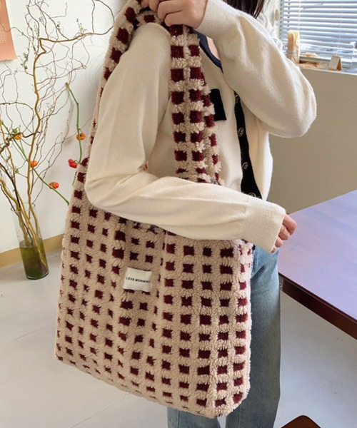 ●SIYAZU●SHEARING TOTE BAG フリース トートバッグ もこもこ ○SIYAZU○SHEARING TOTE BAG フリース トートバッグ もこもこ