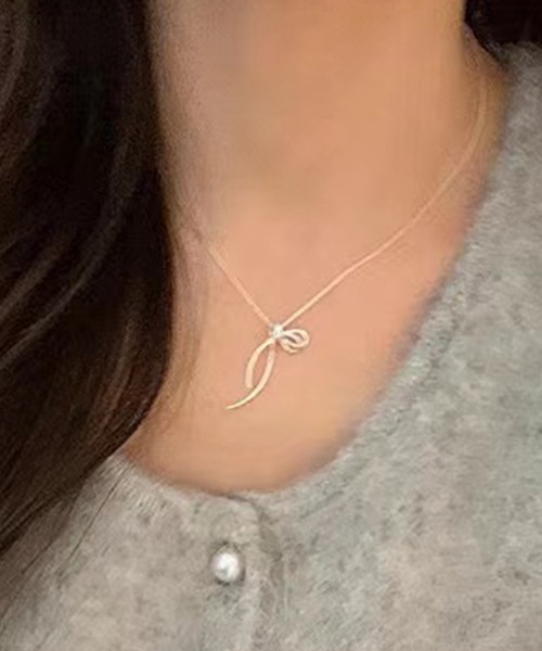 DiamondHearts（ダイヤモンドハーツ） ネックレス リボンデザイン