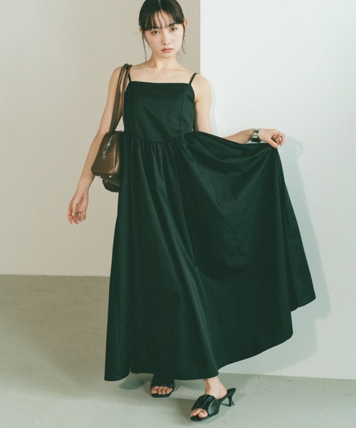 VANNIE U（ヴァニーユー） ワンピース ラウンドカットビスチェデザイン