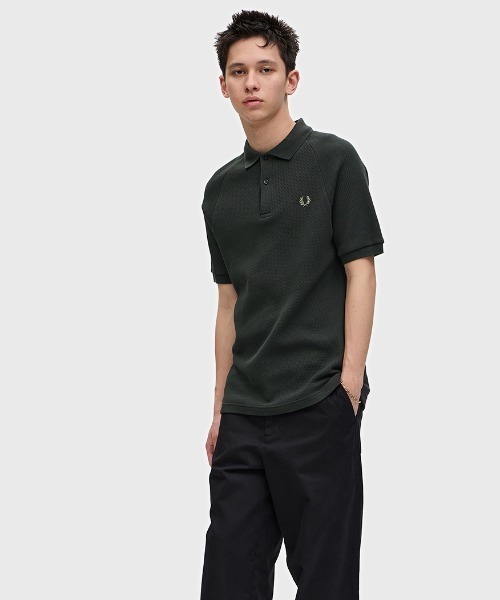 Peate ポロシャツ FRED PERRY ポロシャツ Textured Pique Polo Shirt