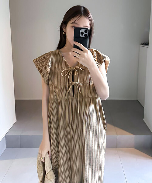 ivy gole コントラストミリーポロワンピース マルチカラーストライプポロワンピース［S-XL］ | MeraviOggi