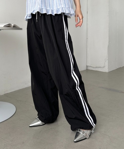 CLEA パンツ サイドラインナイロントラックパンツ レディース