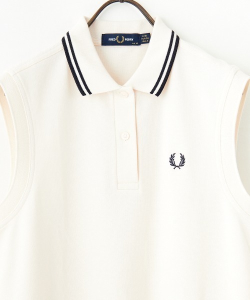 美品　FRED PERRY レディースポロシャツ　ホワイト　UK10 FRED PERRY ポロシャツ ポロ The Fred Perry Shirt - G3600
