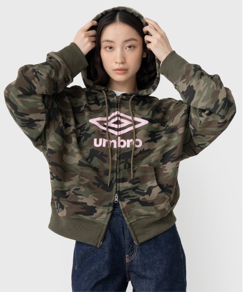 Casselini（キャセリーニ） パーカー 「UMBRO × ロゴジップパーカー