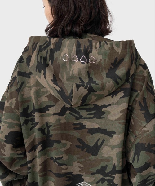 umbro 迷彩柄フルジップパーカー 購入 最終値下げ❗️Casselini