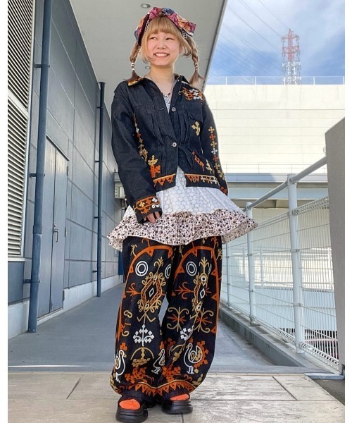 デニムパーカー バフラ刺繍 チャイハネ 刺繍トップス チャイハネ