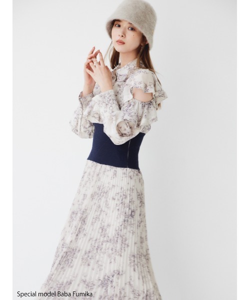 「SNIDEL」 長袖ワンピース 0 ベージュ レディース_画像5