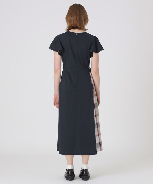 BLUE LABEL CRESTBRIDGE（ブルーレーベルクレストブリッジ