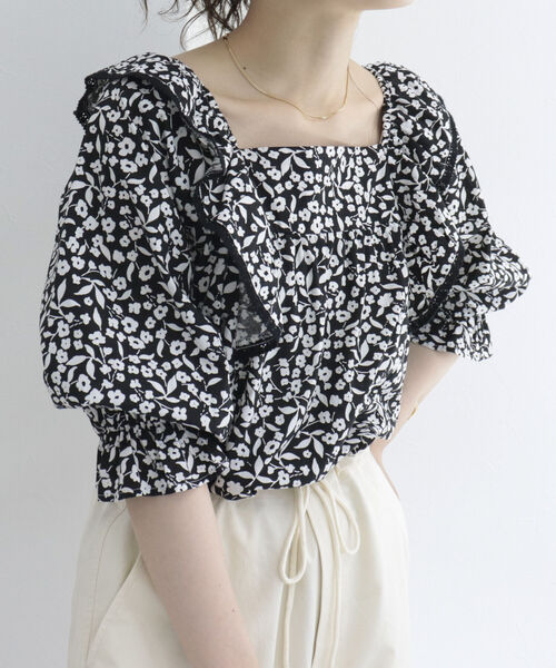花柄　フリル　トップス 再販 小花柄フリルトップス ＜ネイビー＞ ブラウス bluewaters
