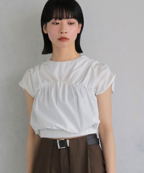 【良品】eLLa フレンチスリーブ　黒リボン　ギャザーブラウス白 良品】eLLa フレンチスリーブ黒リボンギャザーブラウス白