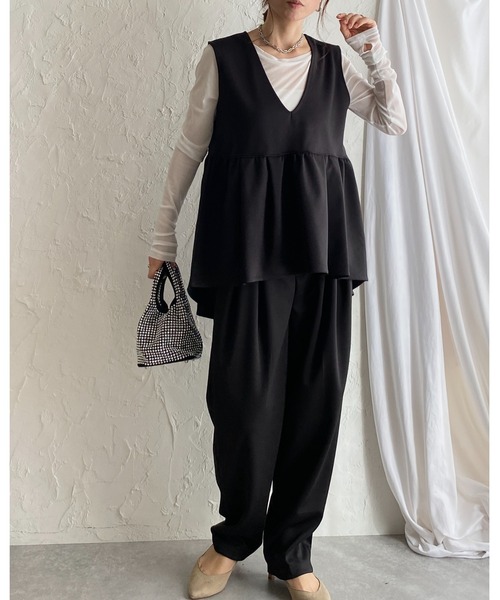 MSクローゼットさん専用 She's Closet セットアップ 深Vネックフレアペプラムベスト