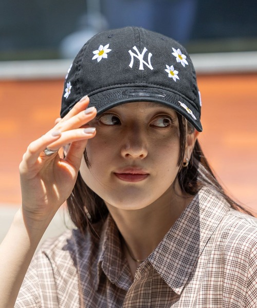美品　ニューエラ　NEW ERA キャップ　フラワーNEWERA 9TWENTY NEW ERA キャップ 帽子 「NEW ERA/ニューエラ」別注/9TWENTY