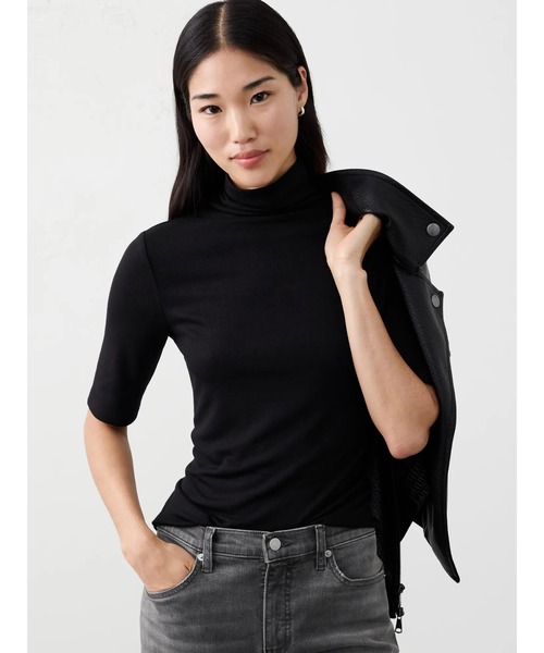 バナナリパブリック タートル ブラック 袖リブ くるみボタン♡ BANANA REPUBLIC（バナナリパブリック） tシャツ BANANA REPUBLIC