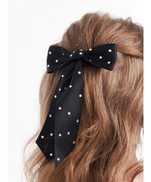 リボン型バレッタ 黒とクリーム色 ビジュー付き　リズレ jouetie（ジュエティ） ヘアクリップ ビジュービッグリボンバレッタ