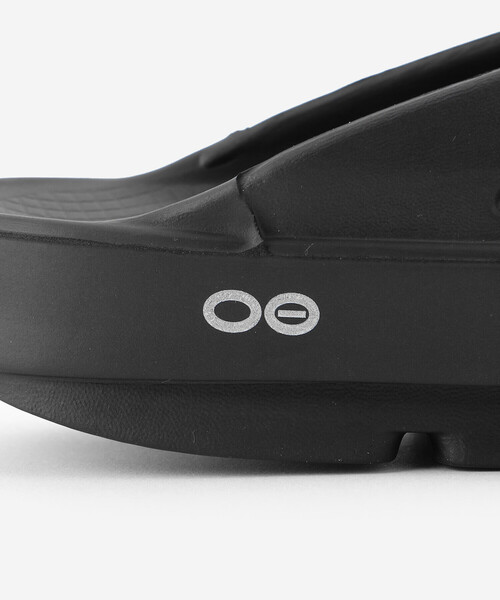 「OOFOS」 フラットサンダル 23 ブラック レディース_画像8
