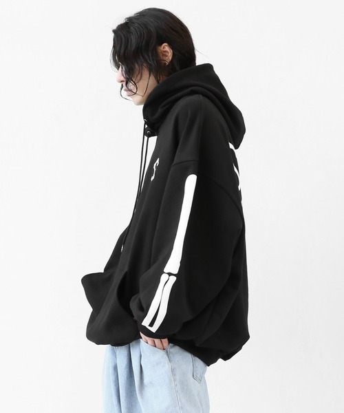 minsobi（ミンソビ） パーカー アームボーンロゴフーディー メンズ