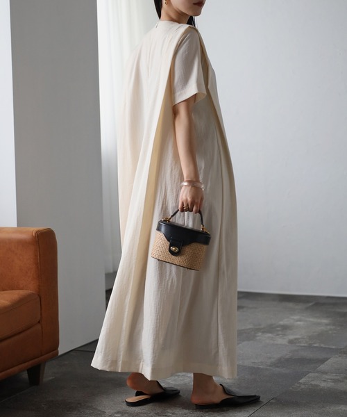 「r.」 半袖ワンピース FREE ライトベージュ レディース_画像2