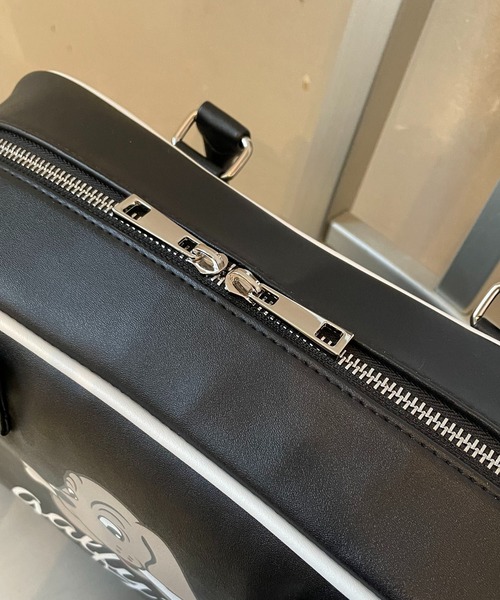 GALFY（ガルフィー） ショルダーバッグ 「GALFY/ガルフィー」2WAY合皮