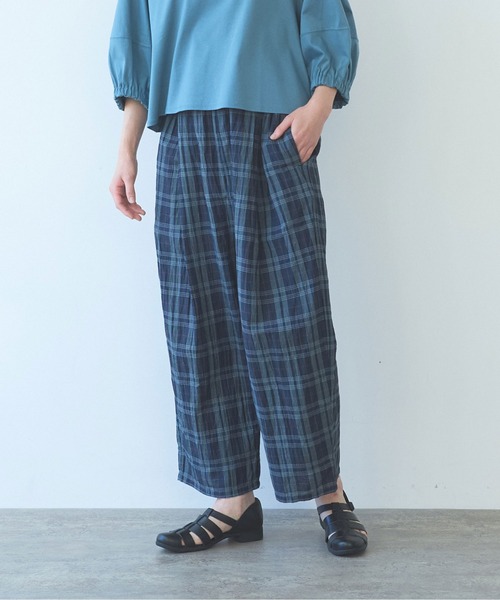 ★新品タグ付yuni ワッシャー加工しわ加工カジュアルパンツ 紺色チェック yuni ワイドパンツ パンツ L/C/Pe washer check gum tuck pants
