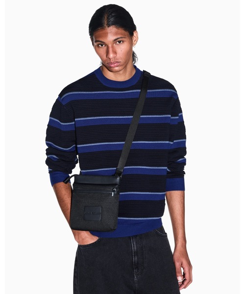 アルマーニ　エクスチェンジ　ショルダーバック　新品未使用 ARMANI EXCHANGE ショルダーバッグ 「A|X アルマーニ エクスチェンジ