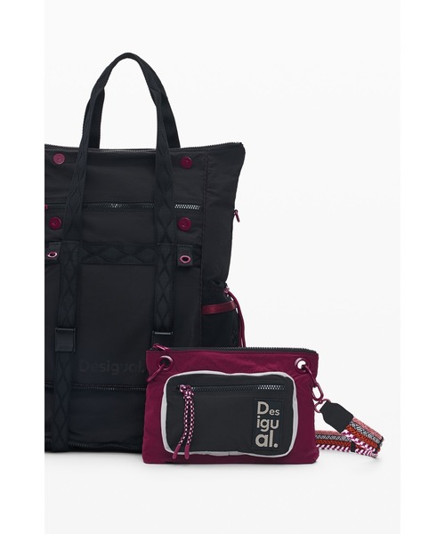 Desigual（デシグアル） デイバック リュック Voyager取り外しポーチ