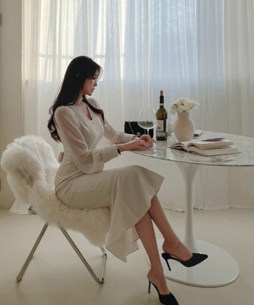 「LUGG NAGG」 長袖ワンピース M ブラック レディース_画像8