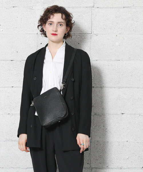 YArKA ショルダーバッグ バッグ 「YArKA/ヤーカ」real leather zip