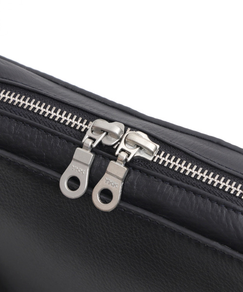 YArKA ショルダーバッグ バッグ 「YArKA/ヤーカ」real leather zip
