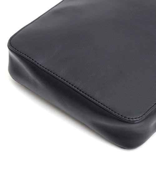 YArKA ショルダーバッグ バッグ 「YArKA/ヤーカ」real leather zip