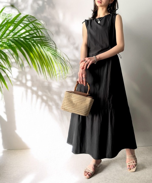 classicalelf ワンピース 軽やかな美シルエット。軽量ストレッチ