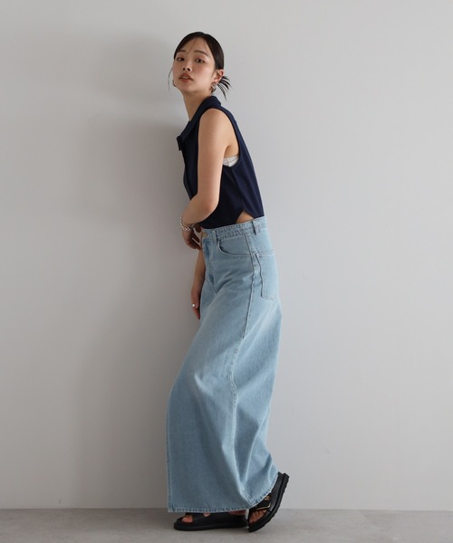 完売品【新品タグ付】emmi atelier フロントスリットデニムスカート 美品【emmi atelier】完売フロントスリットデニムスカート
