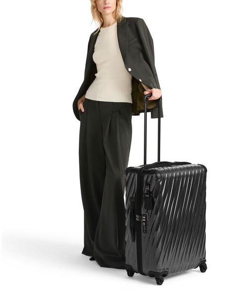 TUMI（トゥミ） スーツケース 19 DEGREE LITE ショート・トリップ