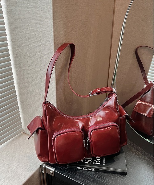 gossip!ロサンゼルス ショルダーバッグ バッグ Y2K 4ポケットワン