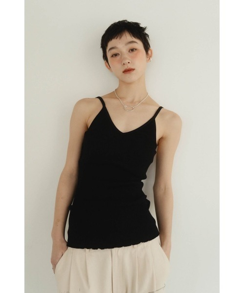 キャミソール cup in vneck camisole