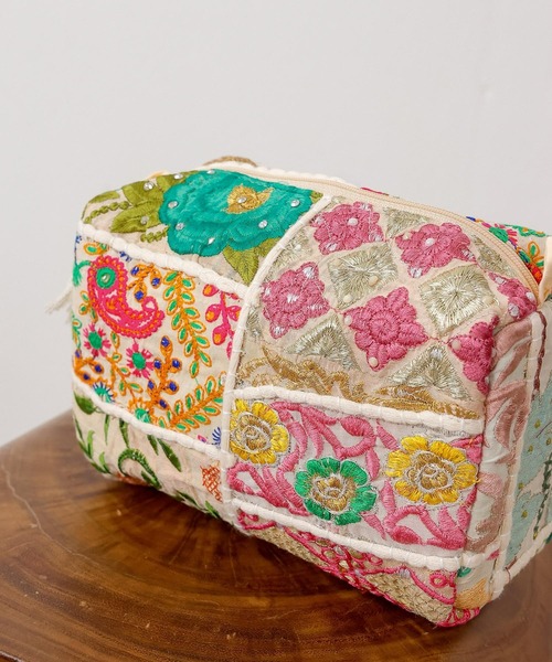 ポーチ 刺繍 サリーパッチワーク スクエア ボックス インド レディース