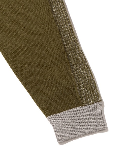 UGG Australia（アグオーストラリア） 「UGG」 ニットカーディガン M